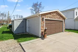 574 Maple Ln, Coldwater, MI 49036 - Photo 25