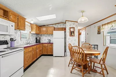 572 Maple Lane, Coldwater, MI 49036 - Photo 11