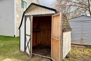 1687 Smith St, Muskegon, MI 49442 - Photo 25