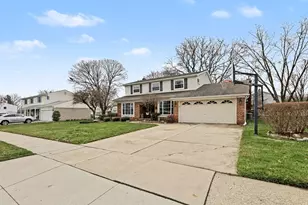 37781 Ladywood, Livonia, MI 48154 - Photo 3