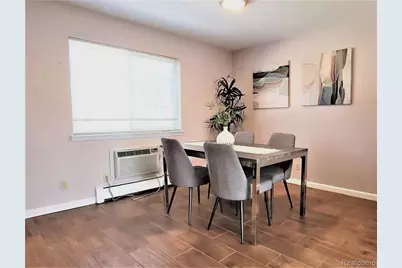 2445 Torquay Avenue #211, Royal Oak, MI 48073 - Photo 5