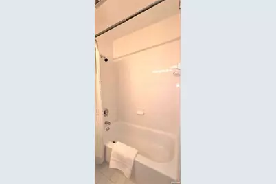 2445 Torquay Avenue #211, Royal Oak, MI 48073 - Photo 11