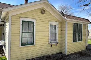 203 W 9th St, Holland, MI 49423 - Photo 15