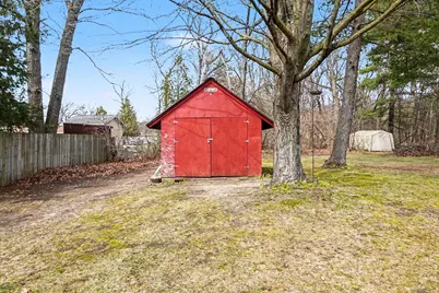 1250 Logan Road, Muskegon, MI 49445 - Photo 23