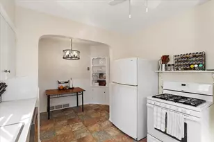 911 Van Buren Ave NW, Grand Rapids, MI 49504 - Photo 11