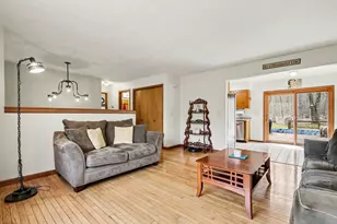 974 E 98th St, Grant, MI 49327 - Photo 5