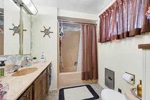 8941 Mott Dr, Jackson, MI 49201 - Photo 19