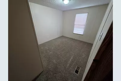 8260 Earls Court, Kalamazoo, MI 49009 - Photo 3