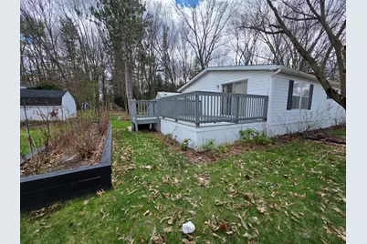 8260 Earls Court, Kalamazoo, MI 49009 - Photo 7