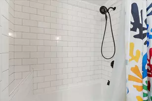 600 Broadway Ave NW, Grand Rapids, MI 49504 - Photo 29