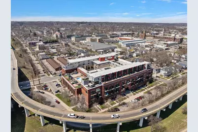 600 Broadway Avenue NW #421, Grand Rapids, MI 49504 - Photo 57