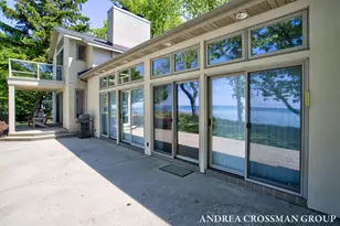 6129 Lakeshore Ave, West Olive, MI 49460 - Photo 69