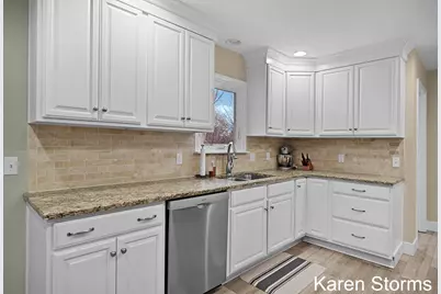 7362 Windgate Drive, Jenison, MI 49428 - Photo 9