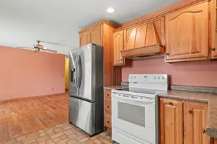 315 Barberry Ave, Portage, MI 49002 - Photo 9