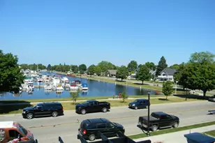 207 S William St, Ludington, MI 49431 - Photo 13