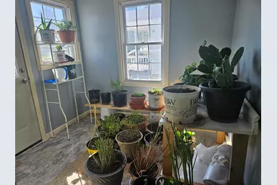 828 Division Street, Adrian, MI 49221 - Photo 11