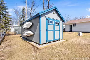 127 Maple Bluff Ave, Prudenville, MI 48651 - Photo 31