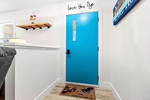 127 Maple Bluff Ave, Prudenville, MI 48651 - Photo 5