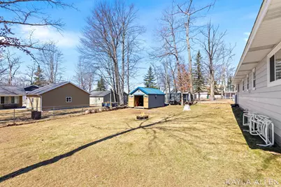 127 Maple Bluff Avenue, Prudenville, MI 48651 - Photo 25