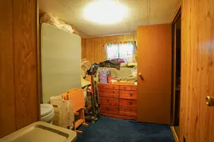8893 E Sanders Rd, Vestaburg, MI 48891 - Photo 9