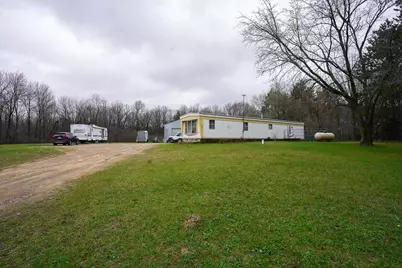 8893 E Sanders Road, Vestaburg, MI 48891 - Photo 15