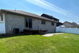 15972 Petros Dr, Rockwood, MI 48173 - Photo 27