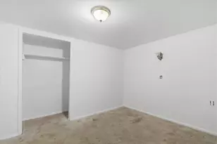 29725 Brown Ct, Garden City, MI 48135 - Photo 21