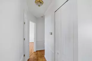 29725 Brown Ct, Garden City, MI 48135 - Photo 11