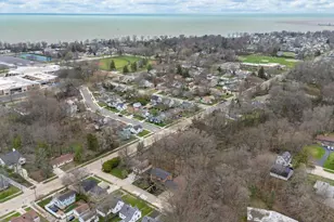 703 Comings Ave, Saint Joseph, MI 49085 - Photo 57