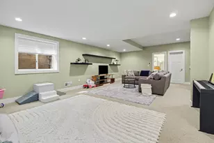 211 W Davis Ave, Ann Arbor, MI 48103 - Photo 51