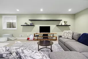 211 W Davis Ave, Ann Arbor, MI 48103 - Photo 49