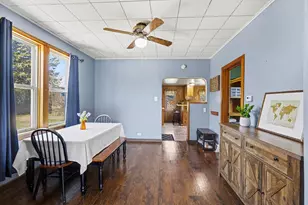 38 Lake St, Manistee, MI 49660 - Photo 7