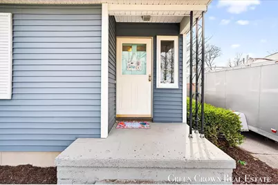 2710 Fuller Avenue NE, Grand Rapids, MI 49505 - Photo 3