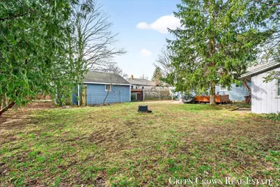 2710 Fuller Avenue NE, Grand Rapids, MI 49505 - Photo 45
