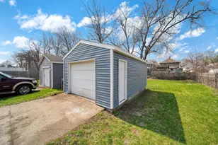 316 Carr St, Jackson, MI 49201 - Photo 25