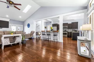 193 Minges Hills Dr, Battle Creek, MI 49015 - Photo 11