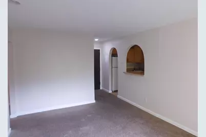 32005 W 12 Mile Road #206, Farmington Hills, MI 48334 - Photo 11