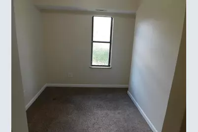 32005 W 12 Mile Road #206, Farmington Hills, MI 48334 - Photo 7