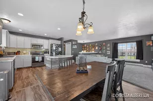 192 Sweet Meadow Dr, Kent City, MI 49330 - Photo 7