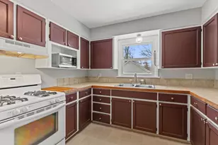 2418 4 Mile Rd NW, Grand Rapids, MI 49544 - Photo 15