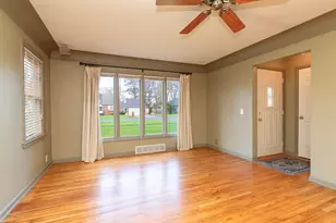 3311 Iroquois Trail, Kalamazoo, MI 49006 - Photo 3