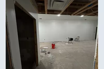 2203 E McNichols Road, Hamtramck, MI 48212 - Photo 21