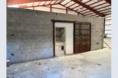 2203 E McNichols Road, Hamtramck, MI 48212 - Photo 7