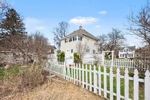 410 S Center St, Stockbridge, MI 49285 - Photo 25