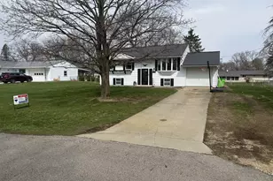 1648 Foye Dr, Jackson, MI 49203 - Photo 3