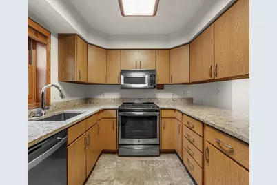 651 N 5th Avenue, Ann Arbor, MI 48104 - Photo 13