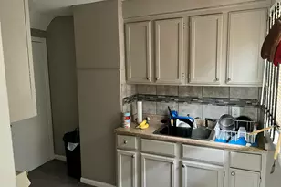 8873 Rutherford St, Detroit, MI 48228 - Photo 17