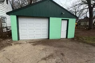 3208 9th St, Muskegon, MI 49444 - Photo 33