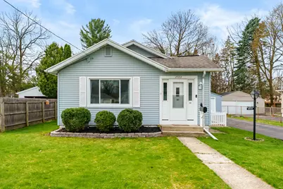 2022 Royce Avenue, Kalamazoo, MI 49001 - Photo 1