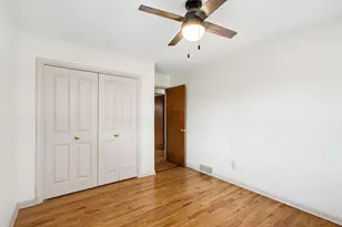 521 Gorham Ln, Kalamazoo, MI 49006 - Photo 13